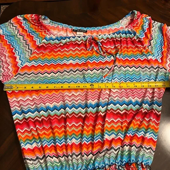 La Blanca Swimsuit Cover Up. Size Large. Beautiful colors and comfortable! - Picture 5 of 9